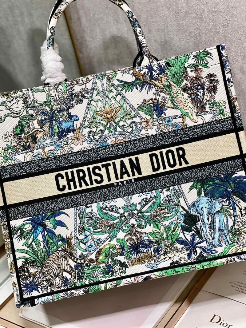 Dior Shopping Bags